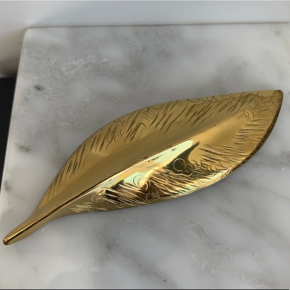 Vintage 18k Gold Plated Large Leaf Brooch - Picture 6 of 10